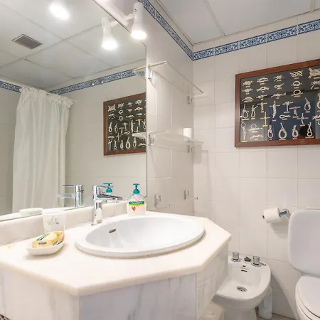 Casa Con Encanto A 100m De La Playa En Apartment Marbella