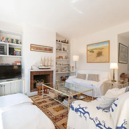 Casa Con Encanto A 100m De La Playa En Marbella